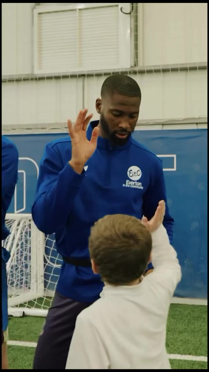 @Everton