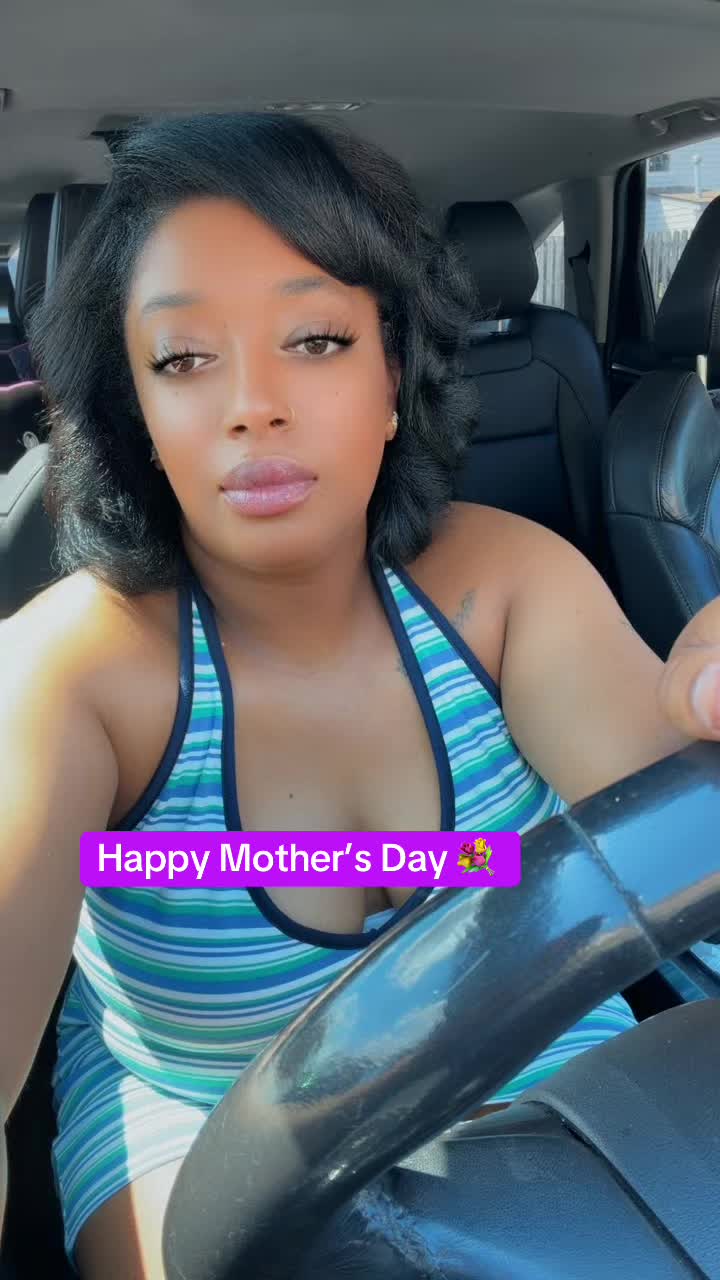 @ELAINA 💕