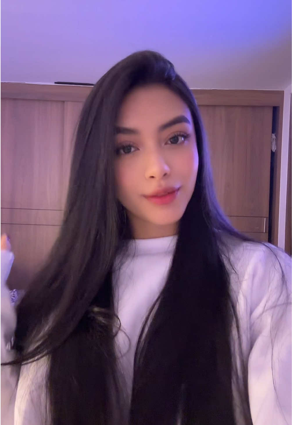 @🍷