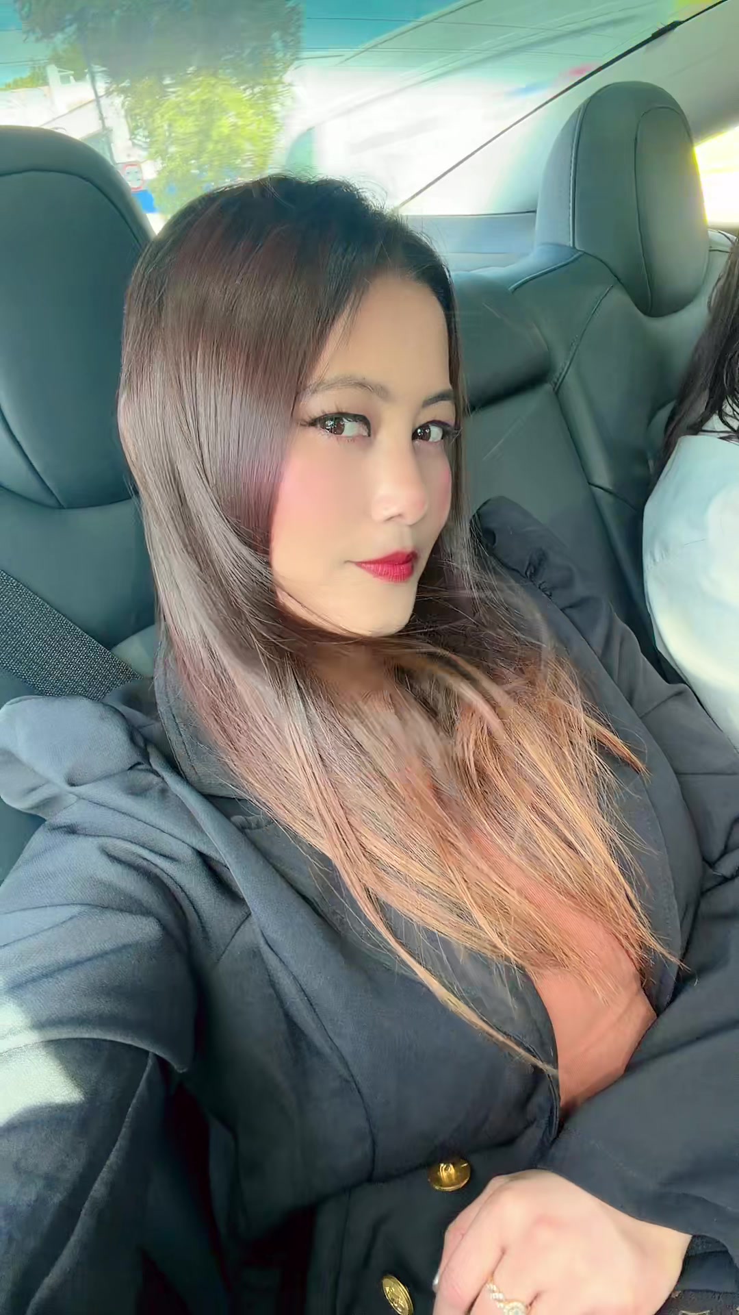 @razbncisapna 🇳🇵❤️🇬🇧