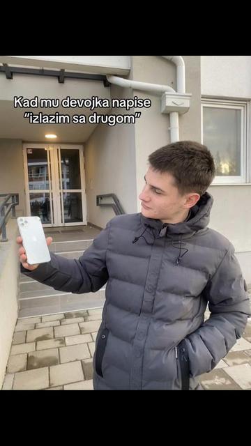 @𝐚𝐧𝐝𝐣𝐞𝐥𝐚🦎