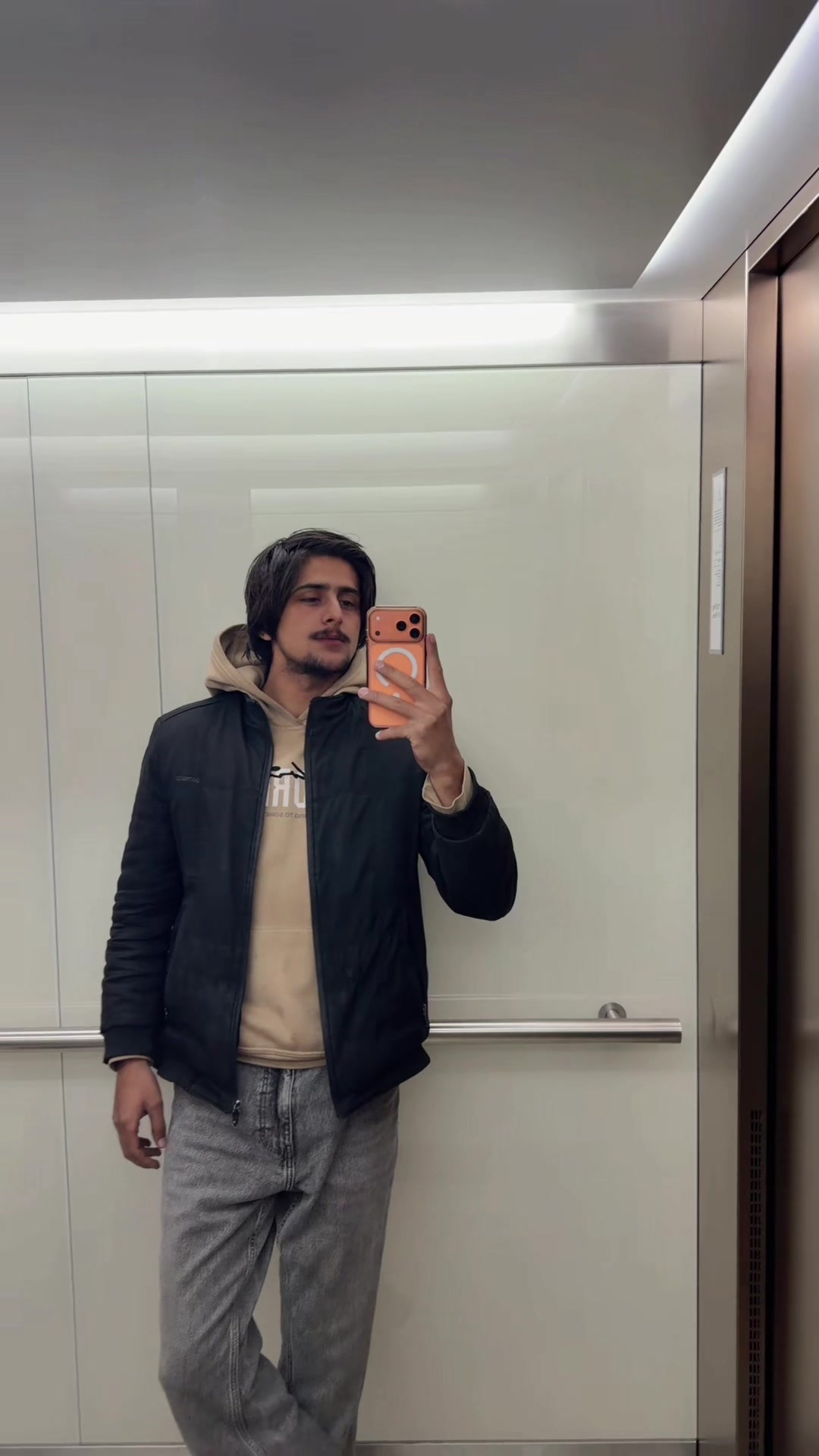 @عدیل گورایہ 🇬🇧