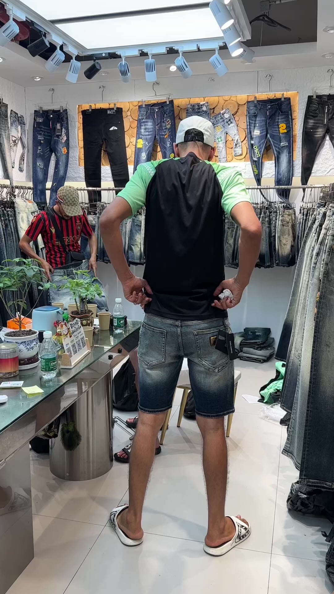 @cocojeans