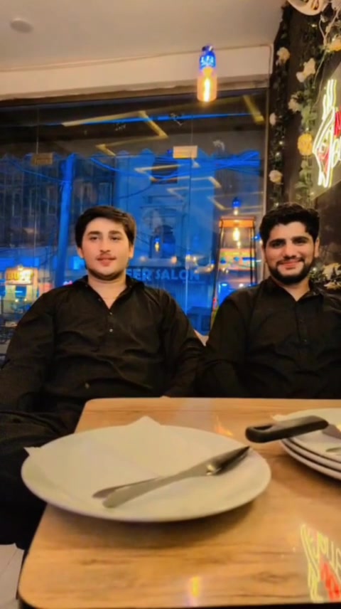 @ثاقب گُجر