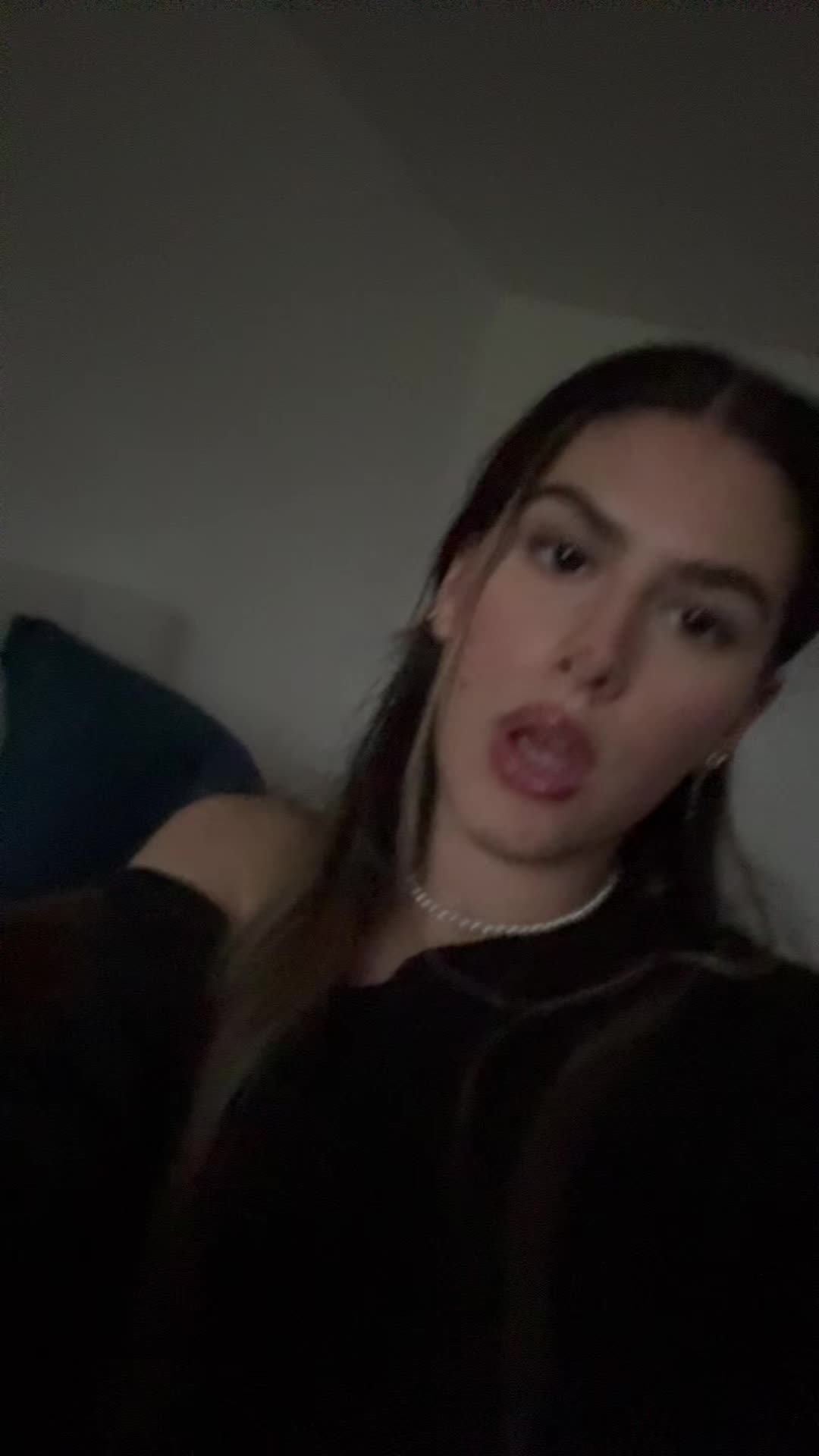 @denisa