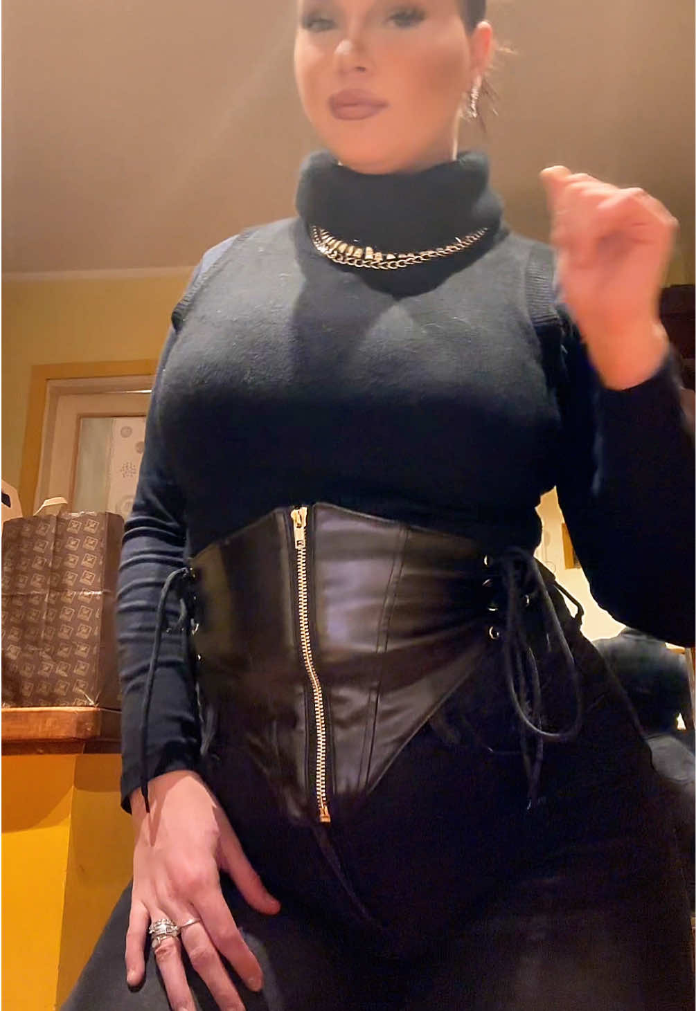 @(F&scaron;KītTy💋)