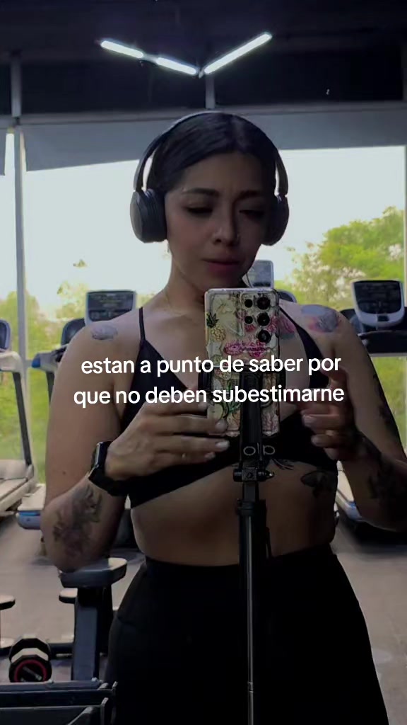 @Meliina Salmón