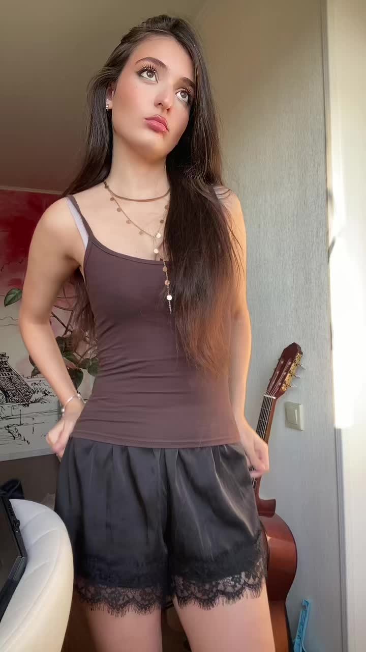 @Elina
