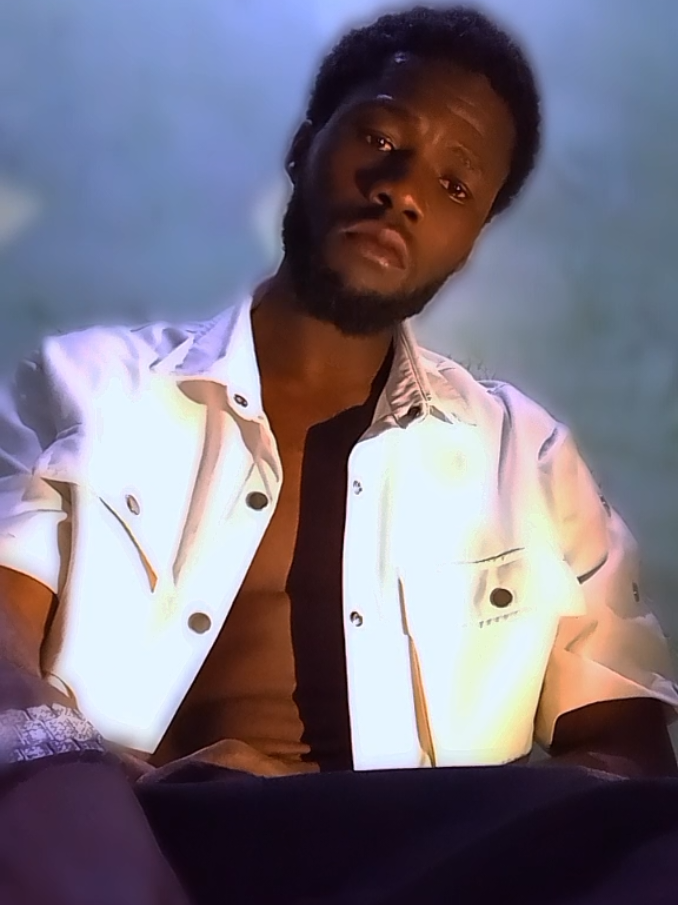 @Geesucci ( 22 Thugga)