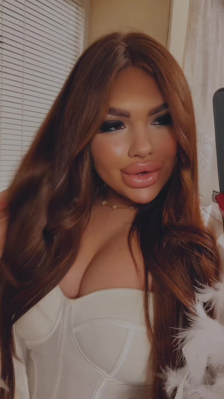 @Дарина 💋