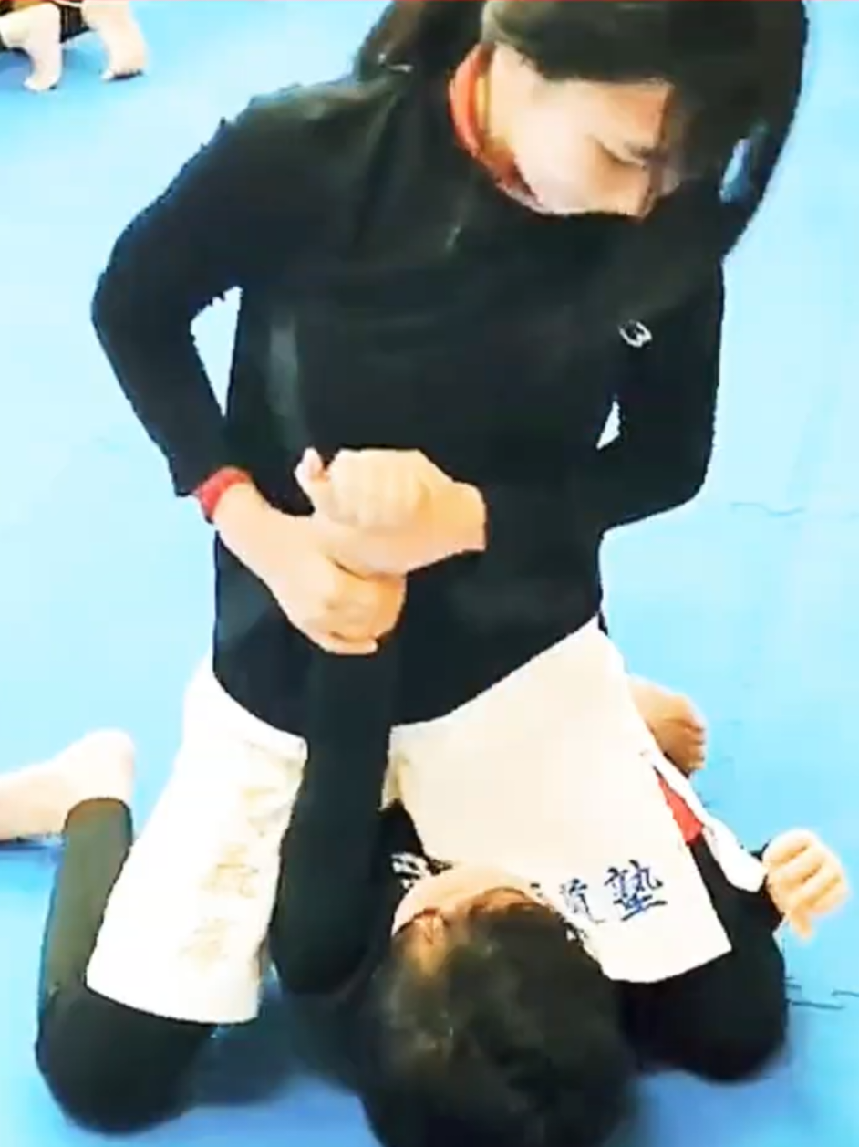 @Combat Girls
