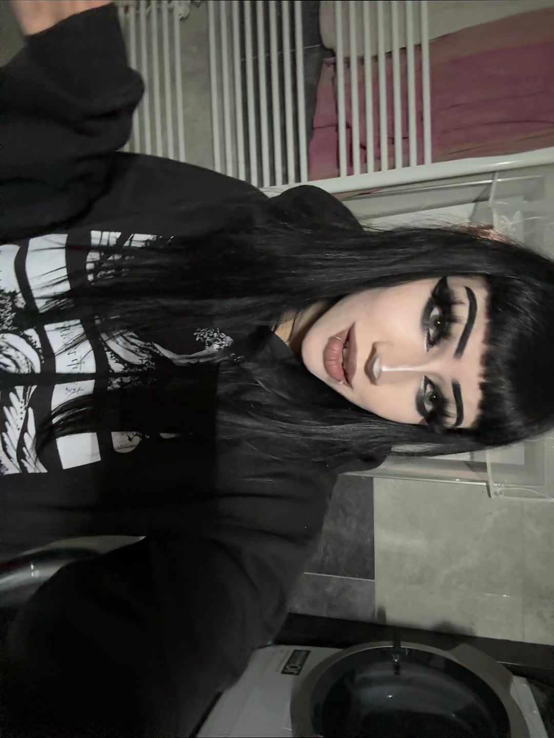 @Olmtrxsh
