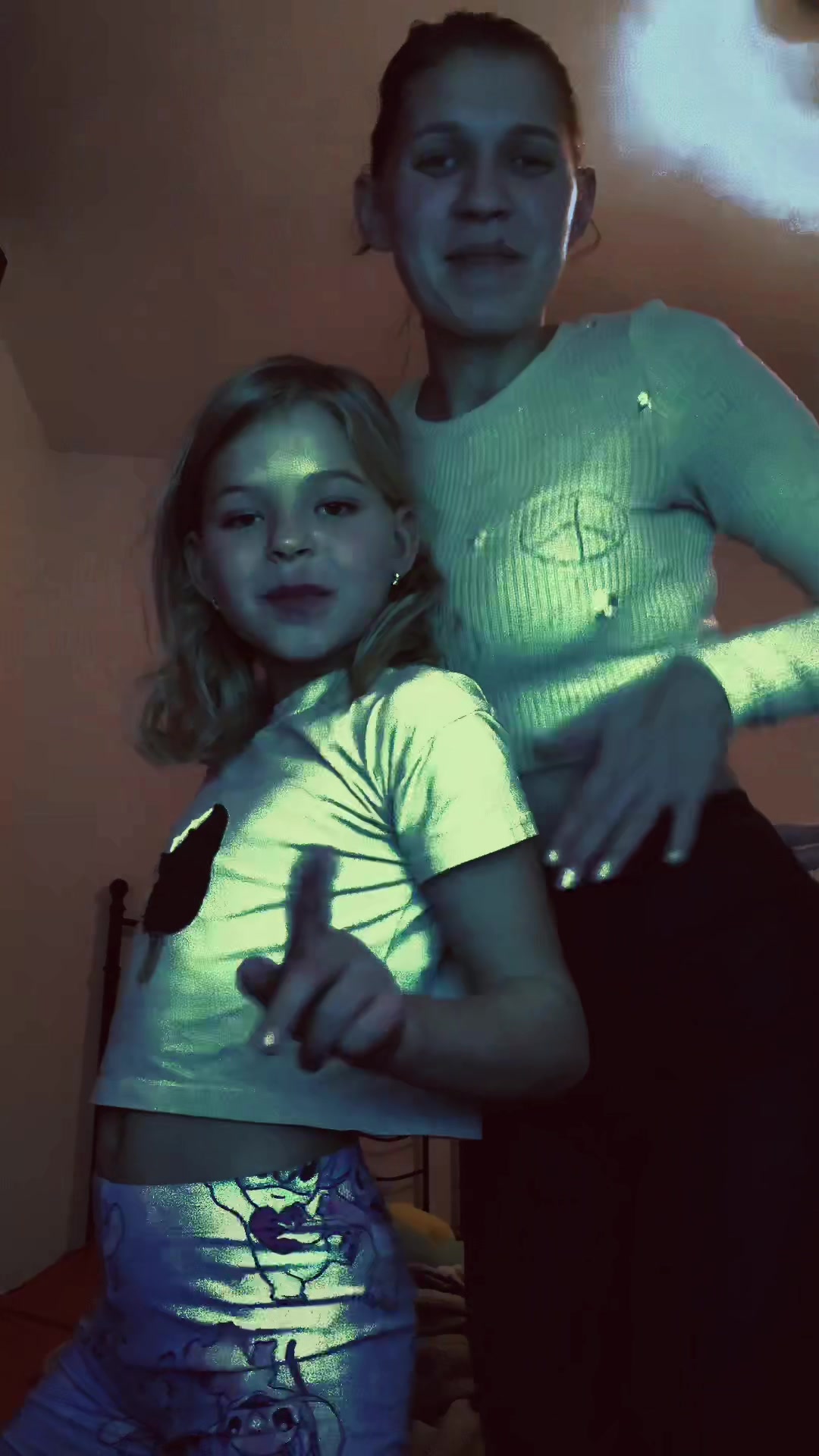 @aleexa_96