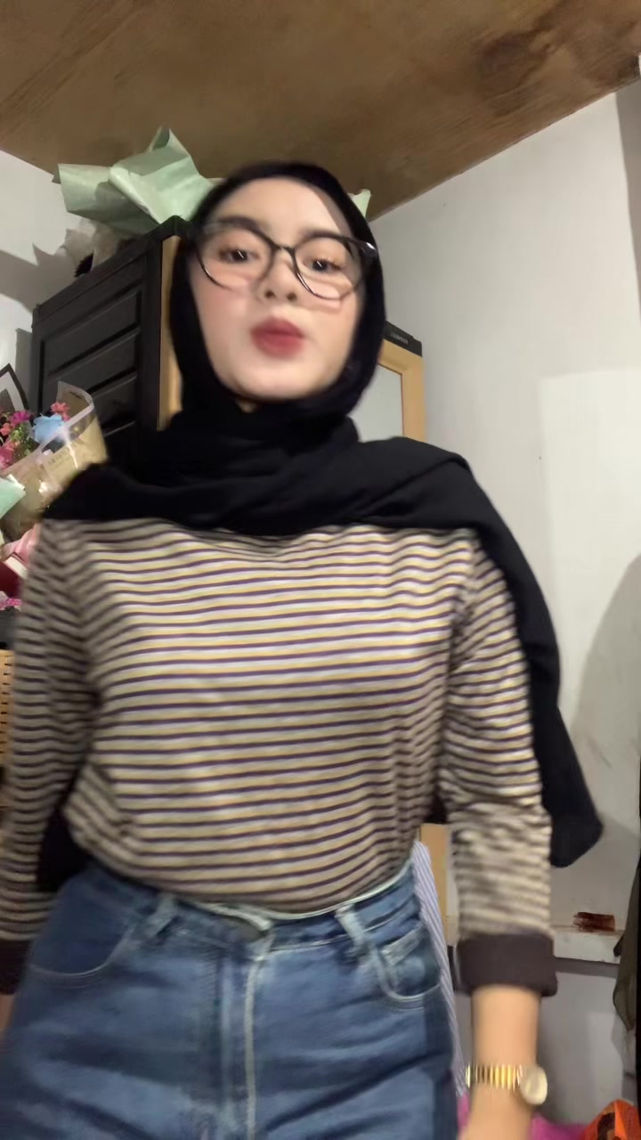 @adelll