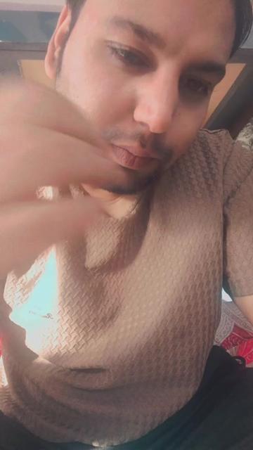 @Moon Shah 🇵🇰 🇰🇬