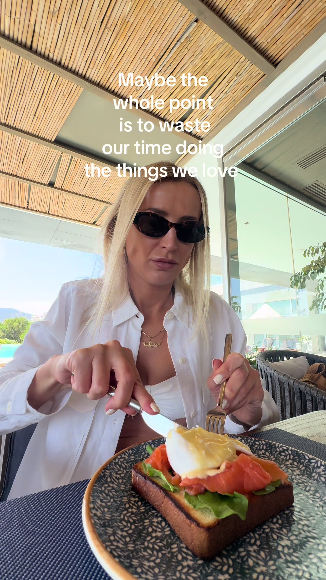 @Eat & Travel With Me
