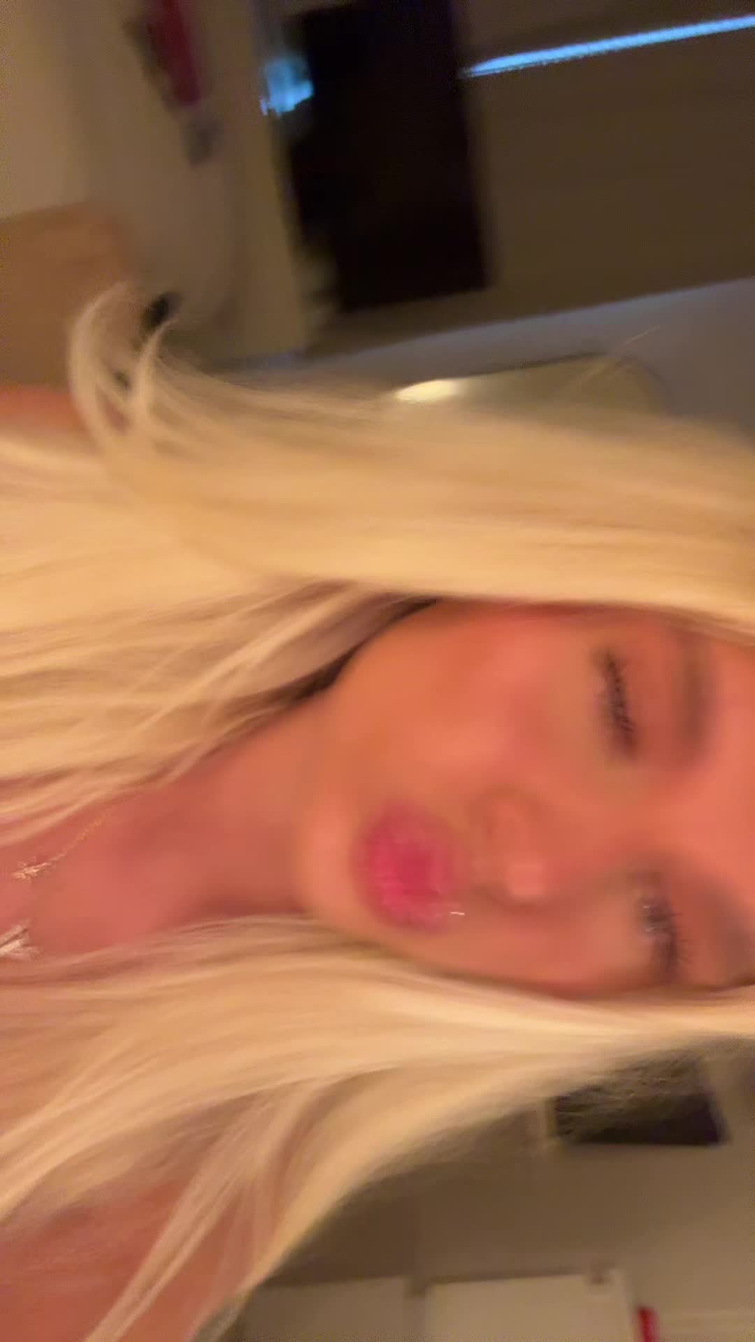 @Sophia 🪽