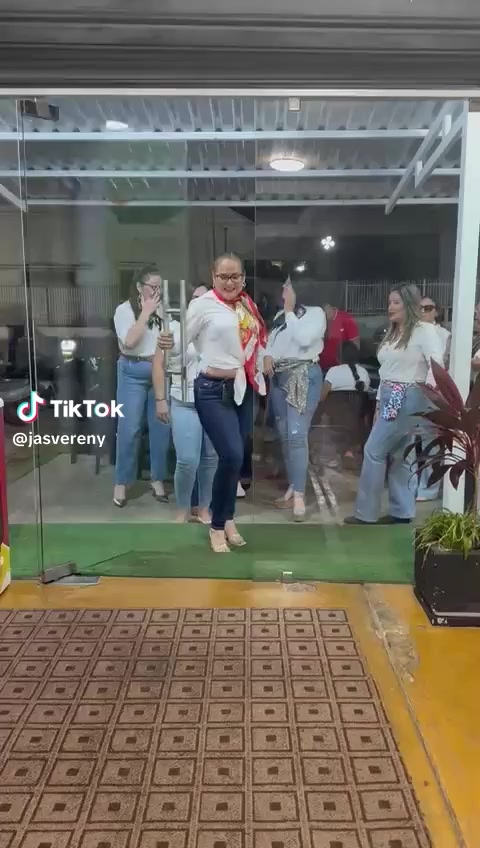 @Anitac318