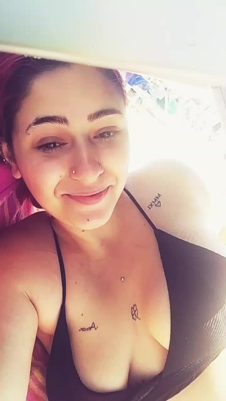 @auro_aury04