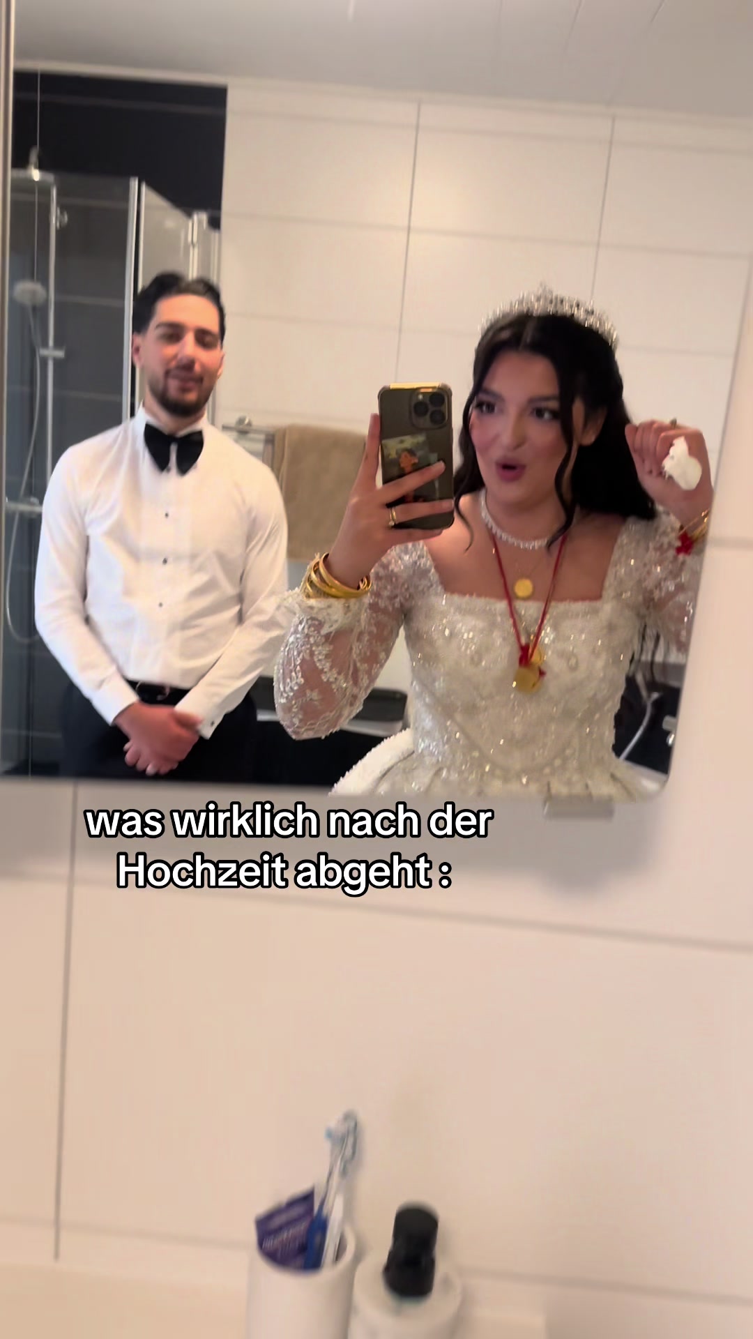 @diloş