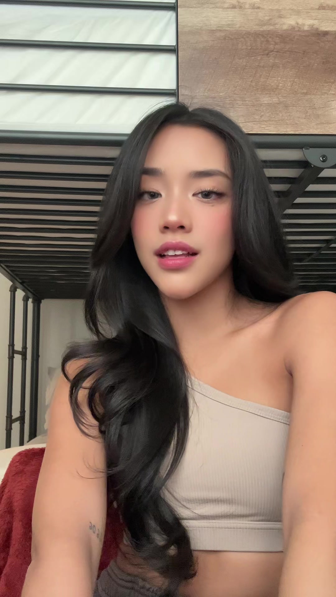@b