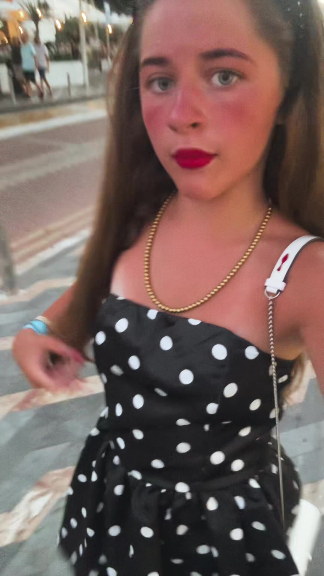 @Seeyalater_25xx