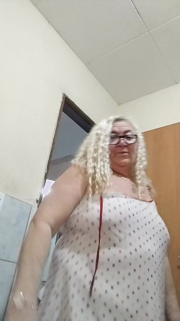 @＠꧁🌸LOIRADOTIKTOK🌸꧁