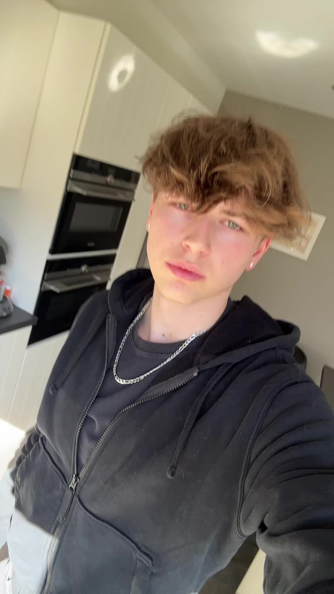 @thomasthn