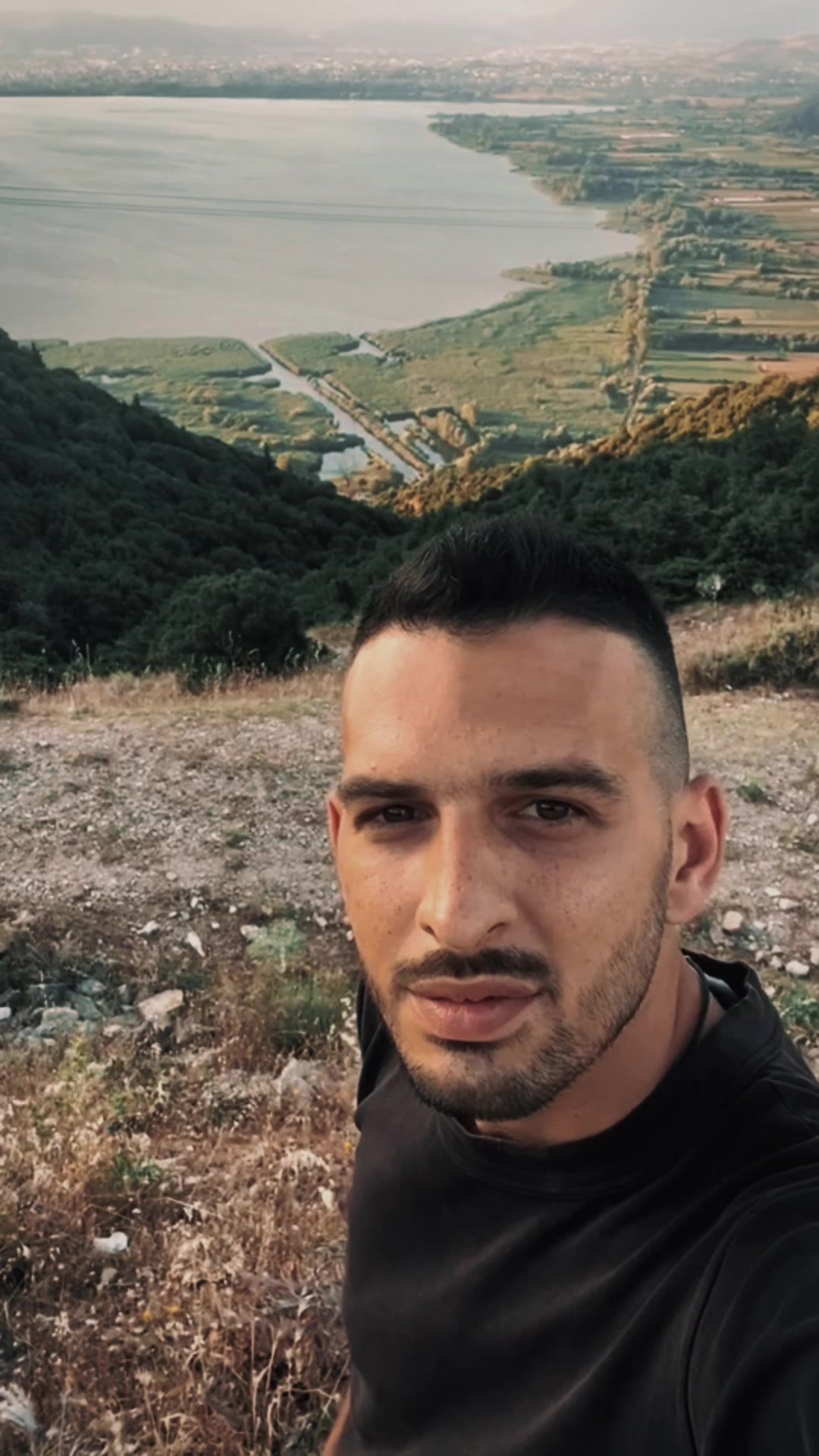 @&Lambda;&epsilon;&omega;&nu;&iota;&delta;&alpha;&sigmaf;