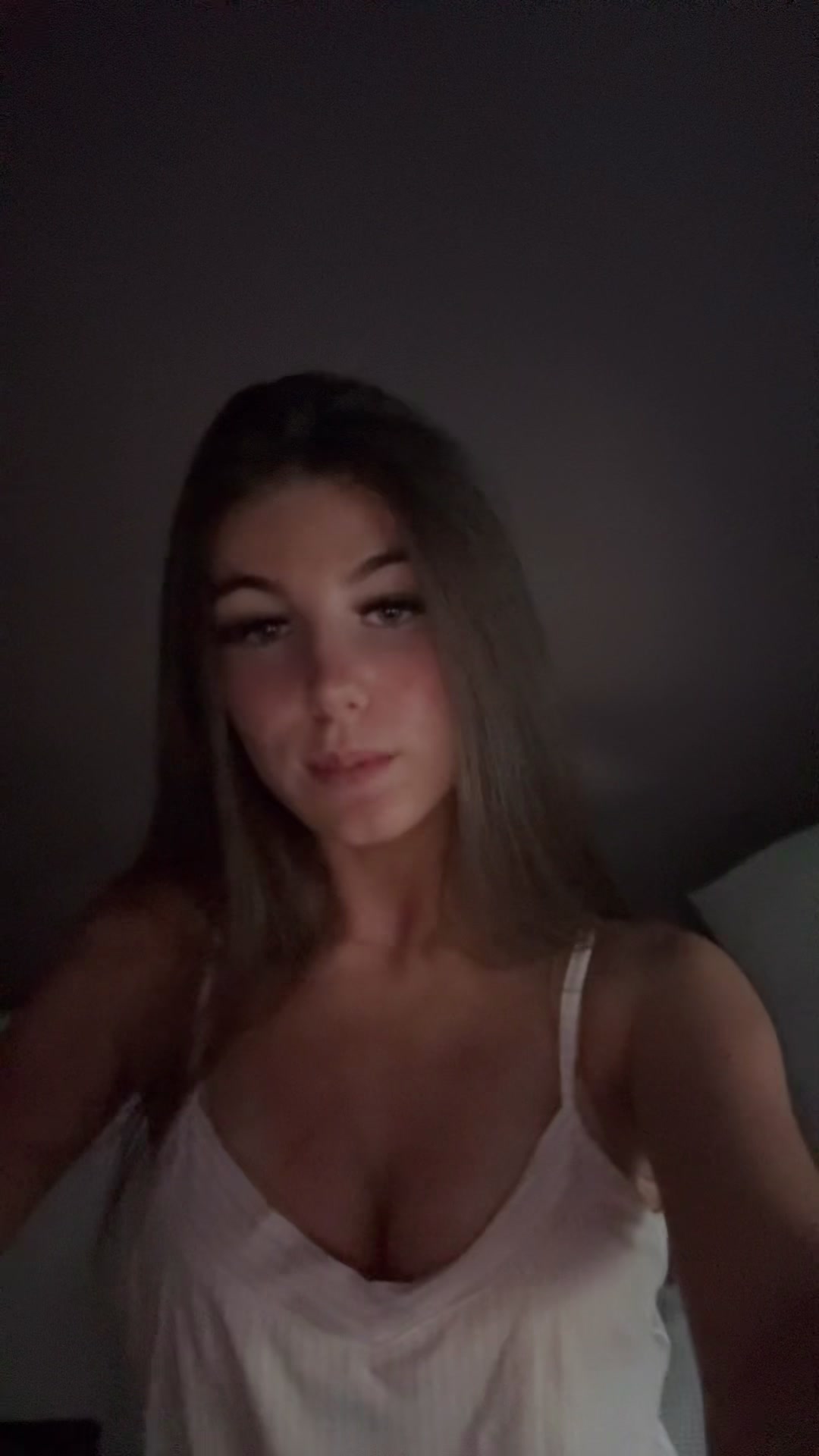 @𝑒𝓋𝒾𝑒 𝓈𝓉𝑒𝓅𝒽𝑒𝓃𝓈 𝓍