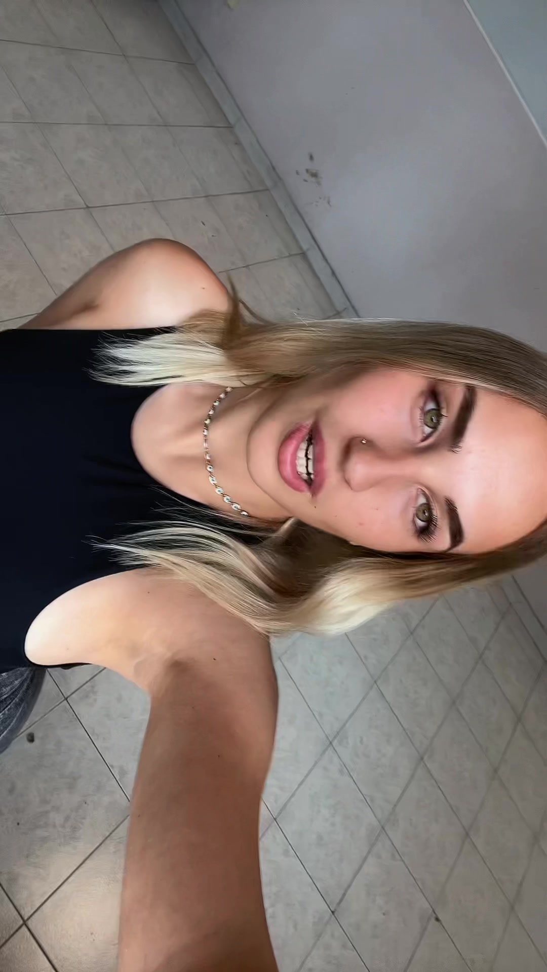 @desantissss__