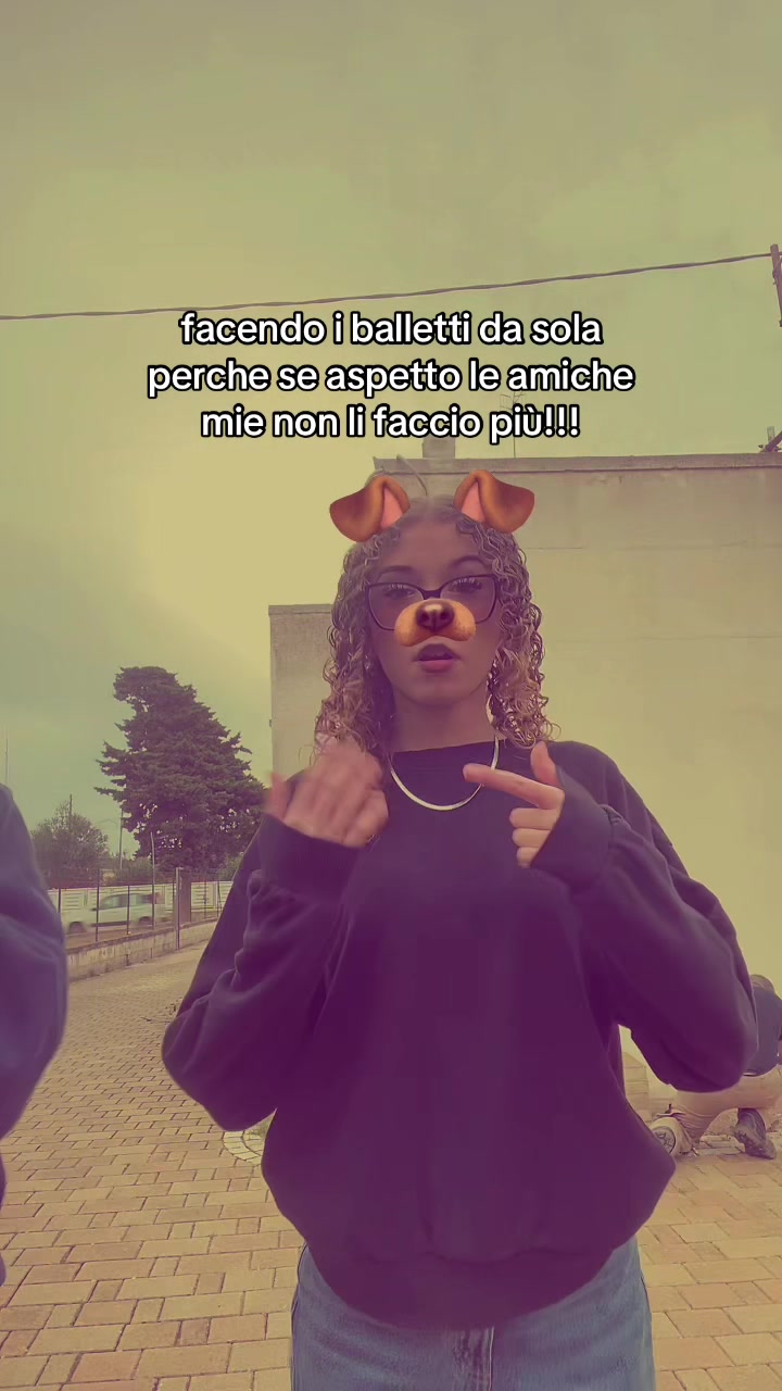 @monii_secrettt