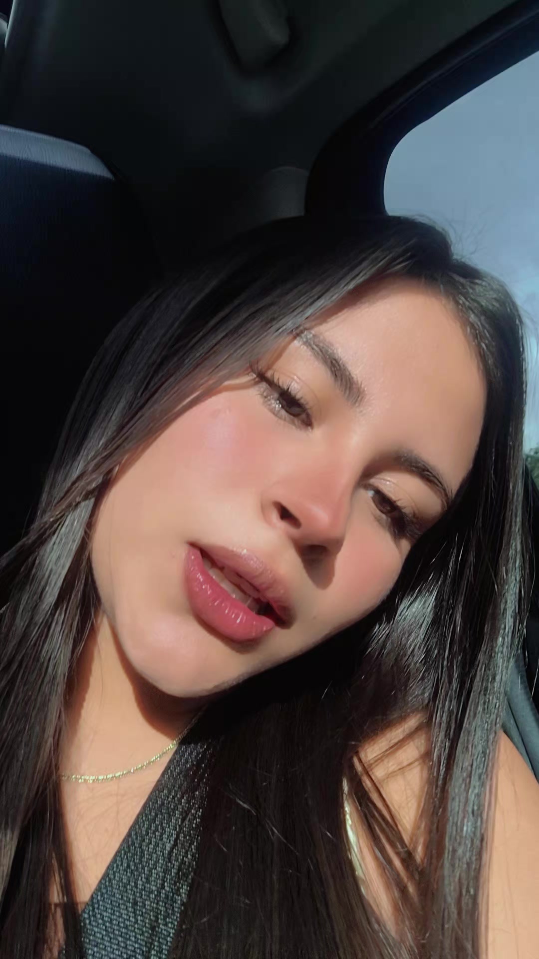 @lunasaharayrestrepo2