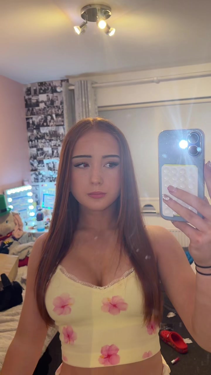 @secretspam😚😚