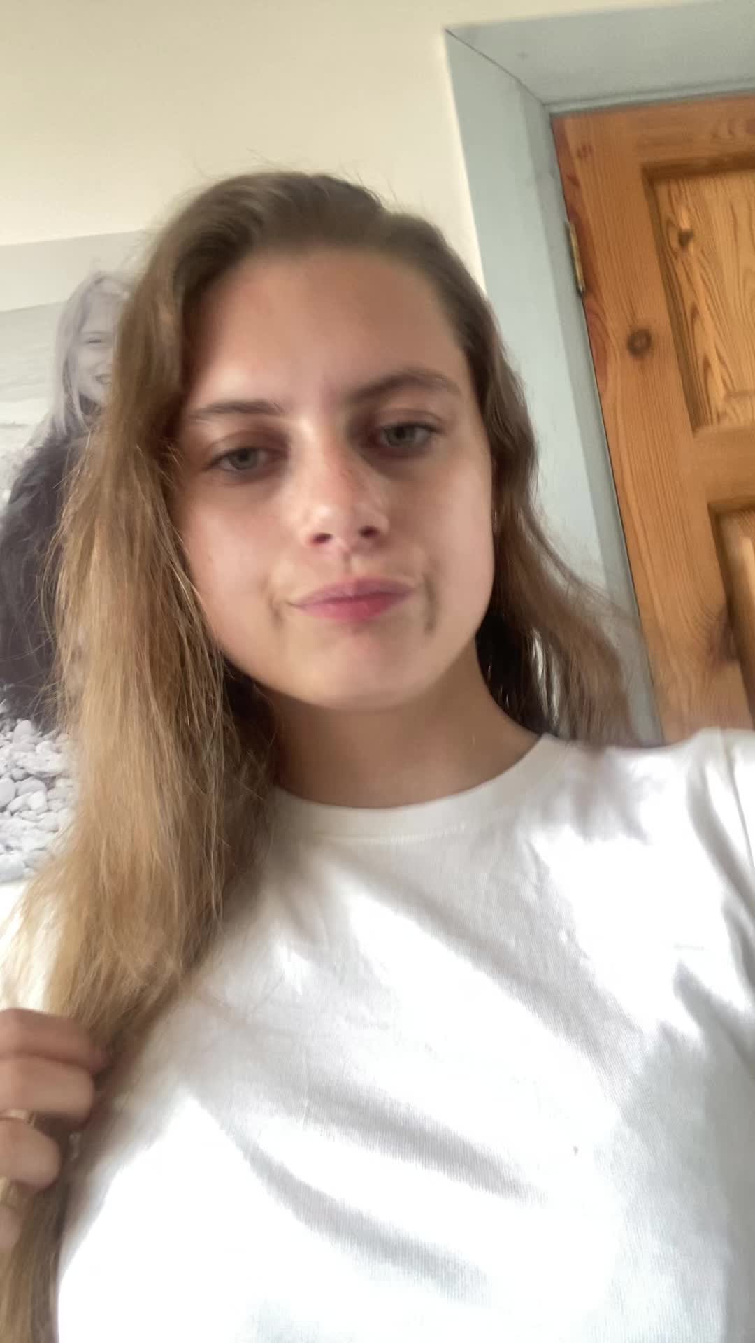 @Zoezarembaevans(mainaccount)
