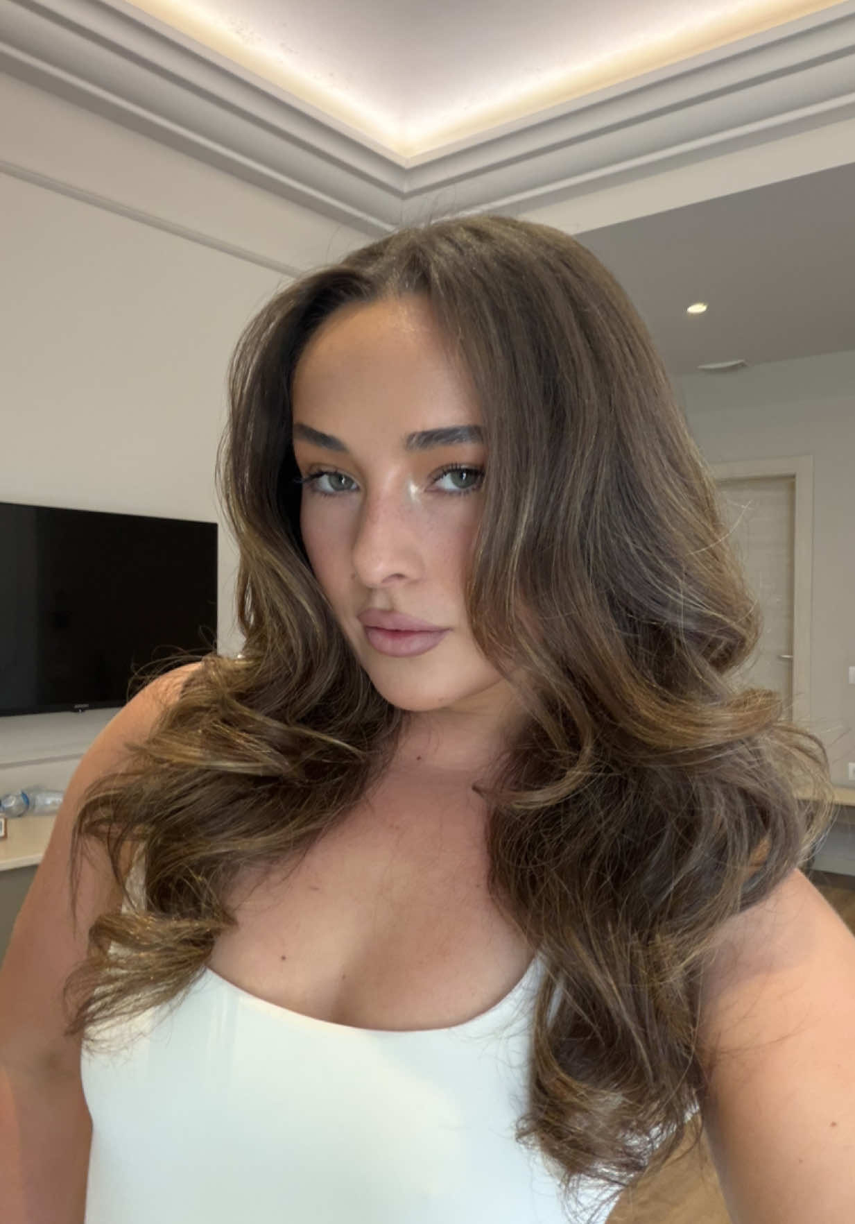 @Caradowntonn