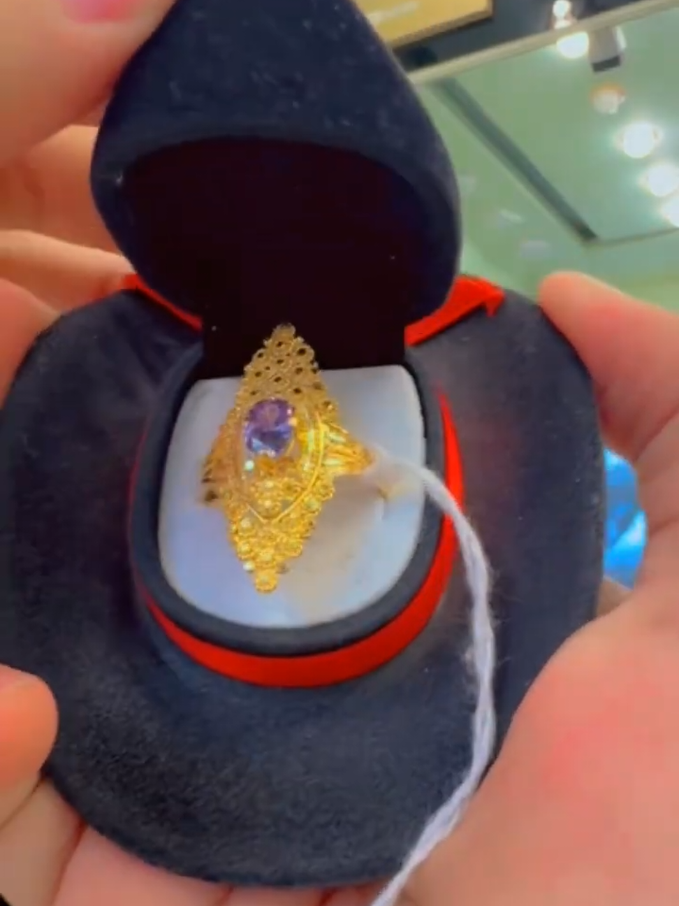 @💎𝙟𝙚𝙬𝙚𝙡𝙡𝙚𝙧𝙮💍