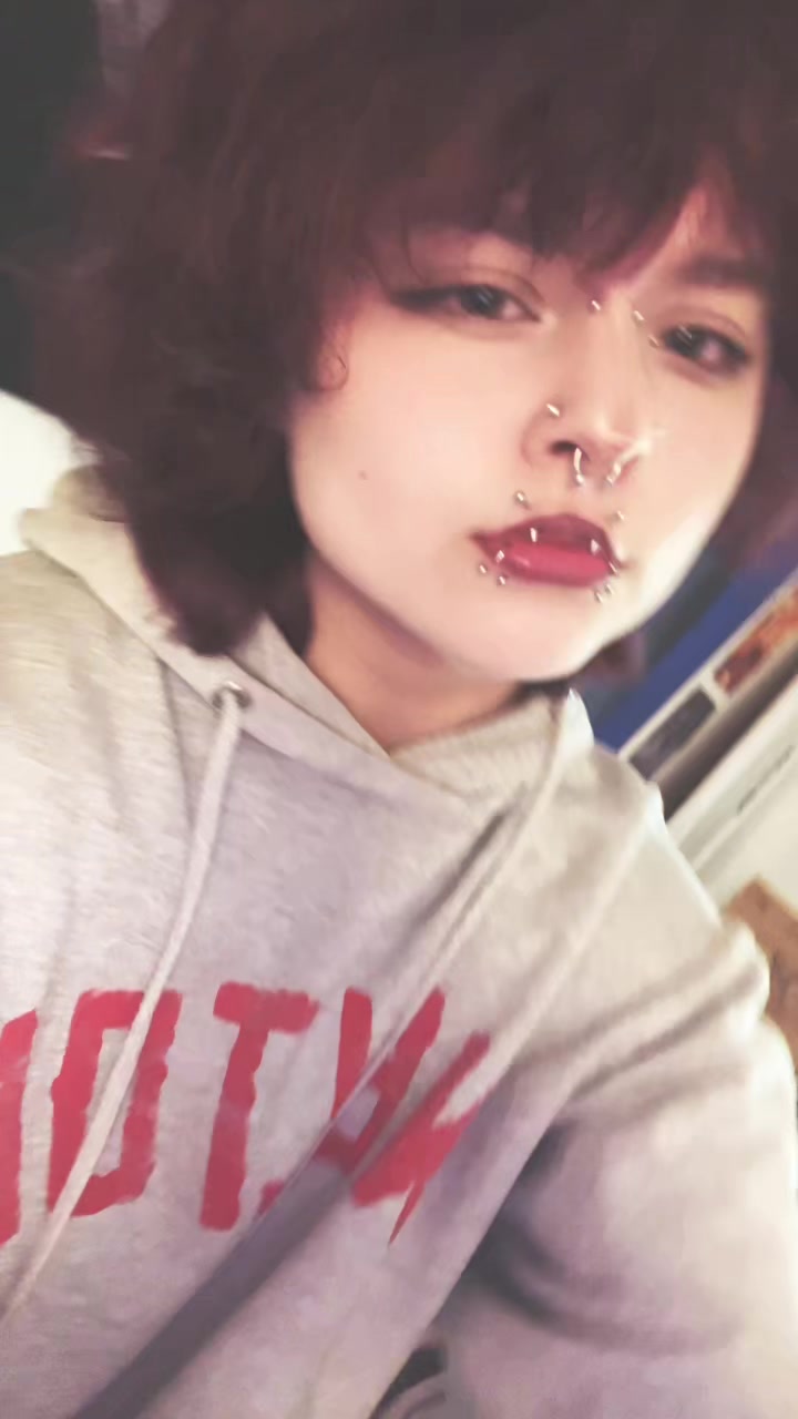 @🧛🏻𝕽𝖔𝖗𝖞𖤐