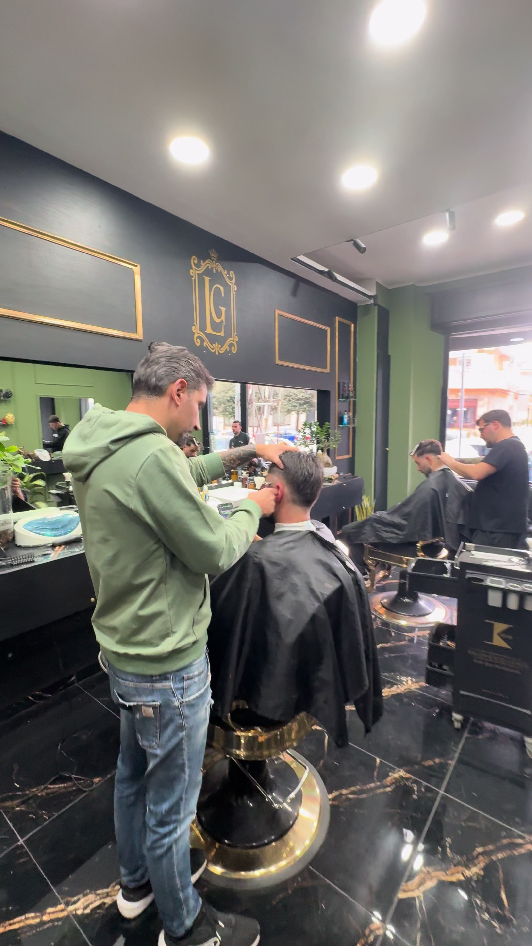 @barberart_2017