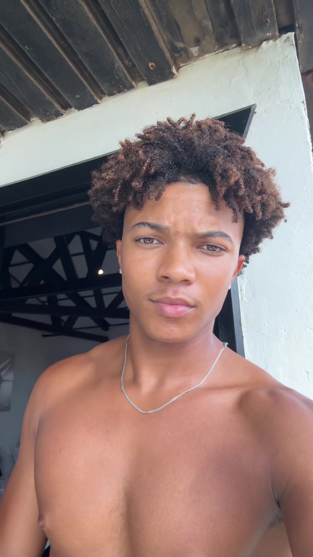 @izzy._jr