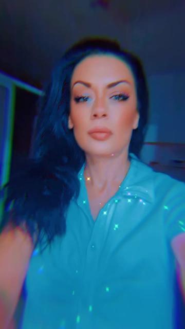 @Elena Georgieva