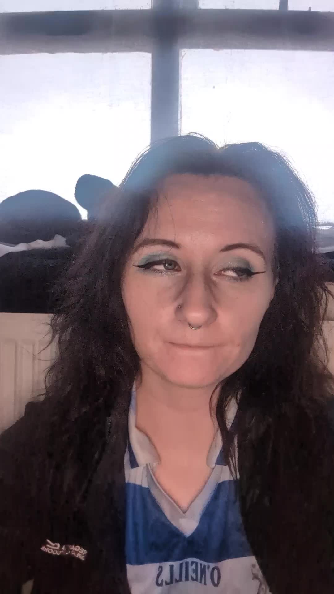 @lizziebeawhoever