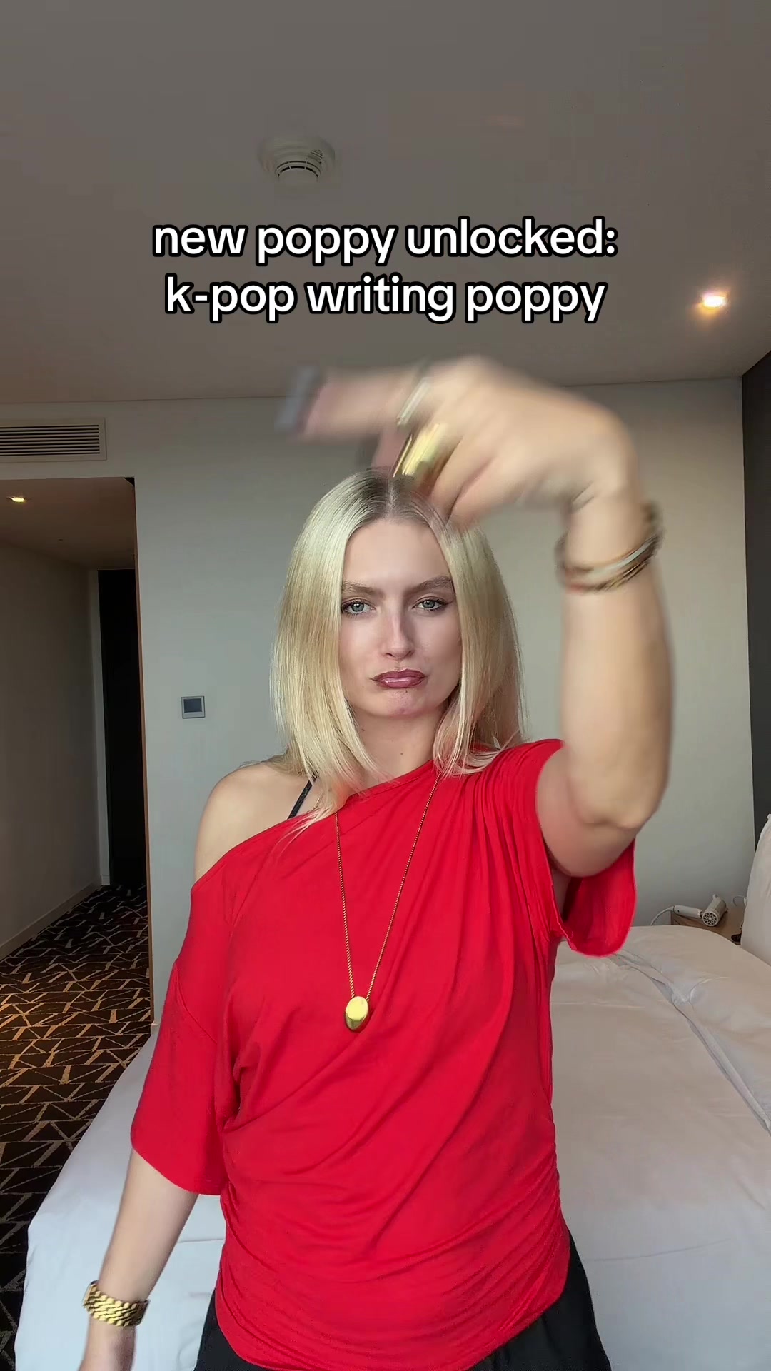 @poppybaskcomb