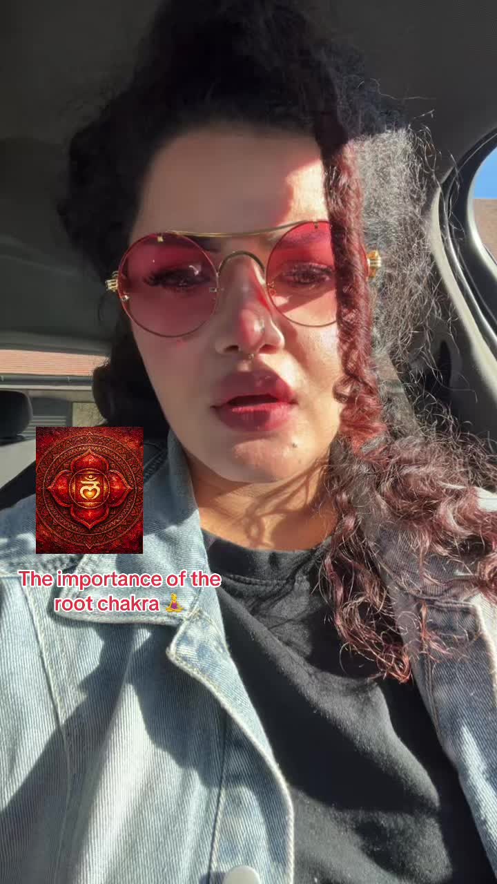 @curlzandconsciousness 𓂀