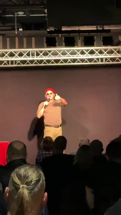 @apfelstrudeltrifftbaklava