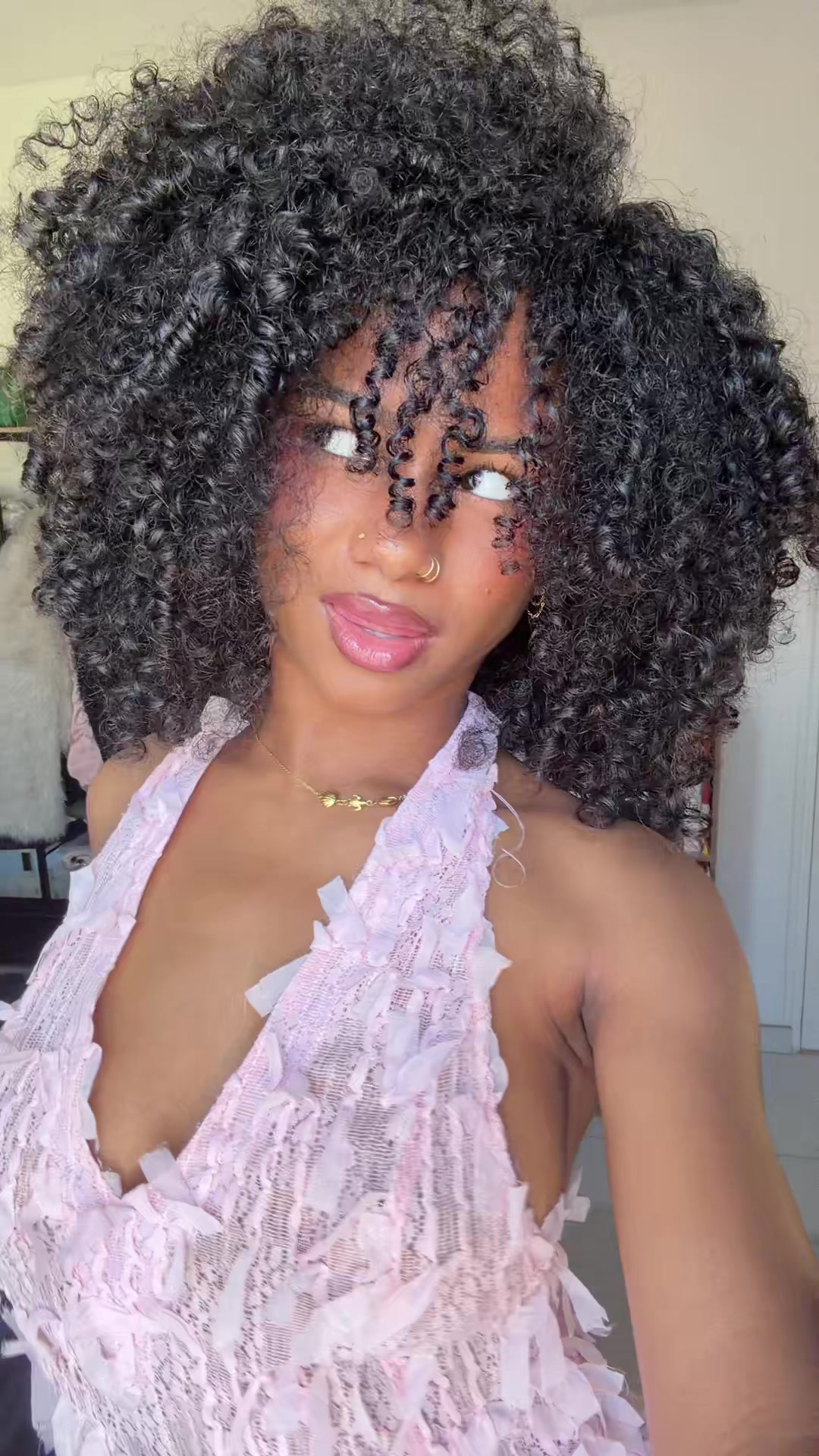 @𝗅𝗒𝗇𝖾🌺