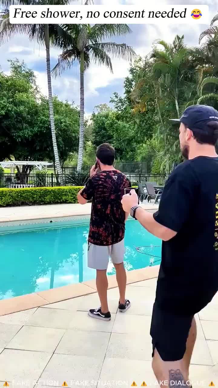 @𝗤𝗪𝗘𝗘𝗡 🇱🇷