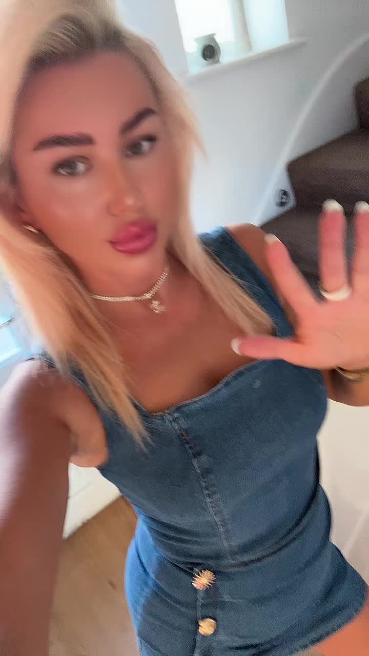 @Clarisa
