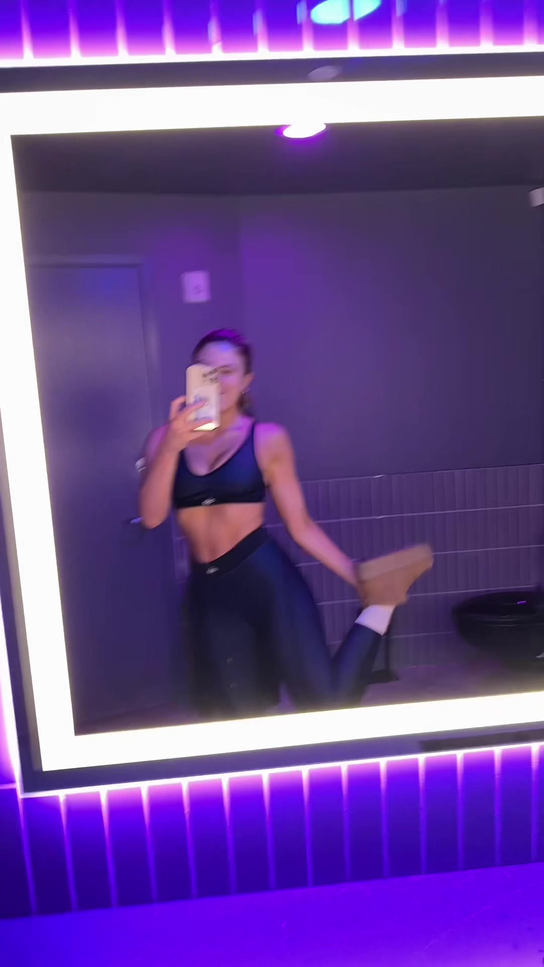 @Els