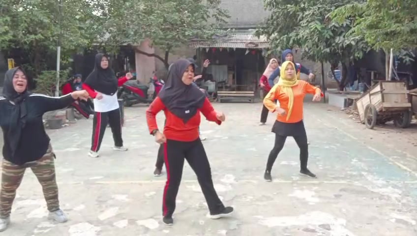 @Miss RiNa Nita